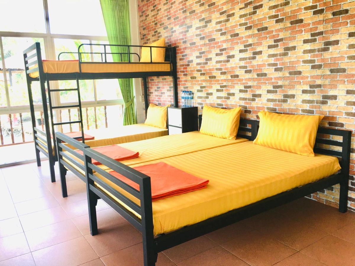 Apartamento Saeng Tai Amphawa Samut Songkhram Exterior foto