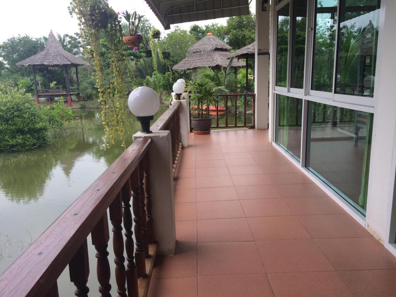 Apartamento Saeng Tai Amphawa Samut Songkhram Exterior foto